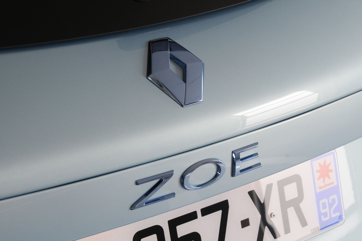 Renault ZOE badge