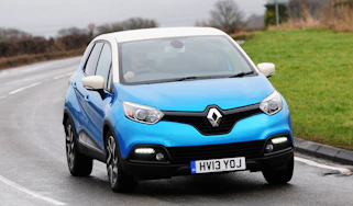 Renault Captur automatic 2014 action