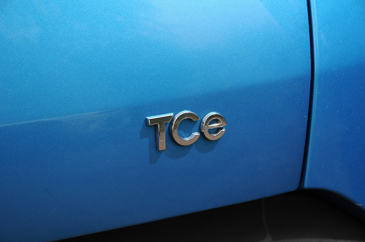 Renault Captur automatic 2014 badge