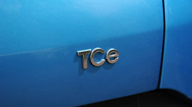 Renault Captur automatic 2014 badge