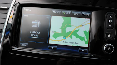 Renault Captur automatic 2014 sat nav