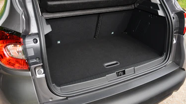 Renault Captur boot