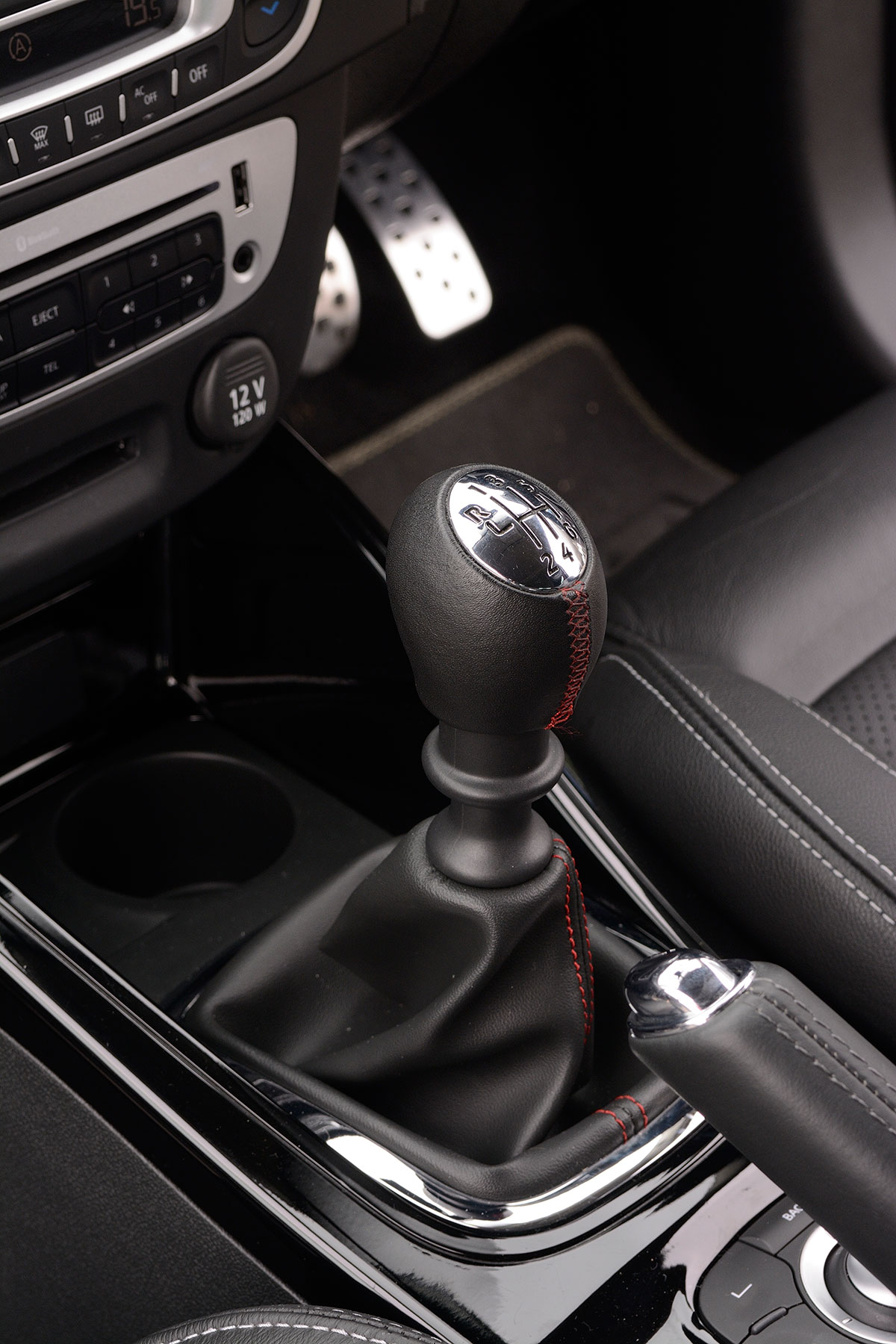 Renaultsport Megane 265 gearstick