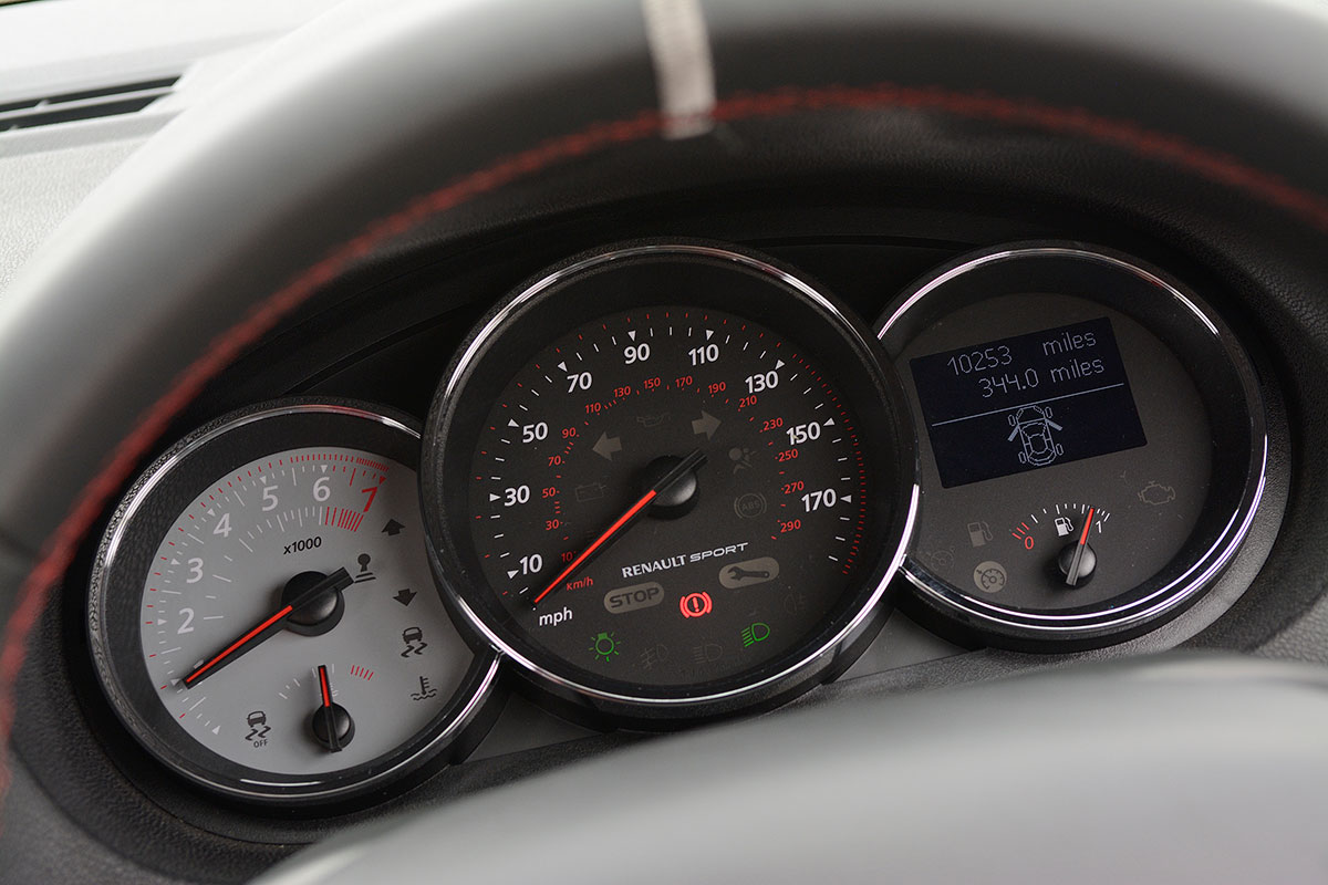 Renaultsport Megane 265 speedo