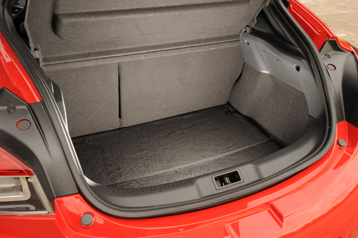 Renaultsport Megane boot