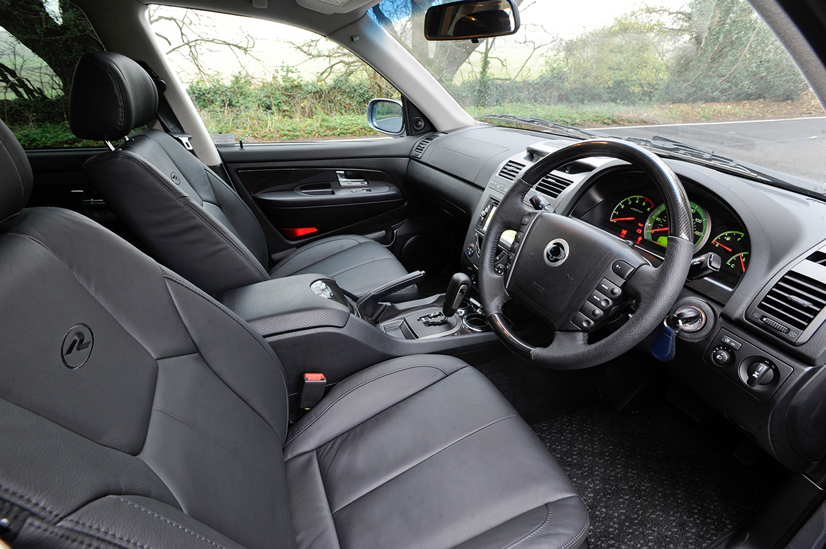 SsangYong Rexton CS interior