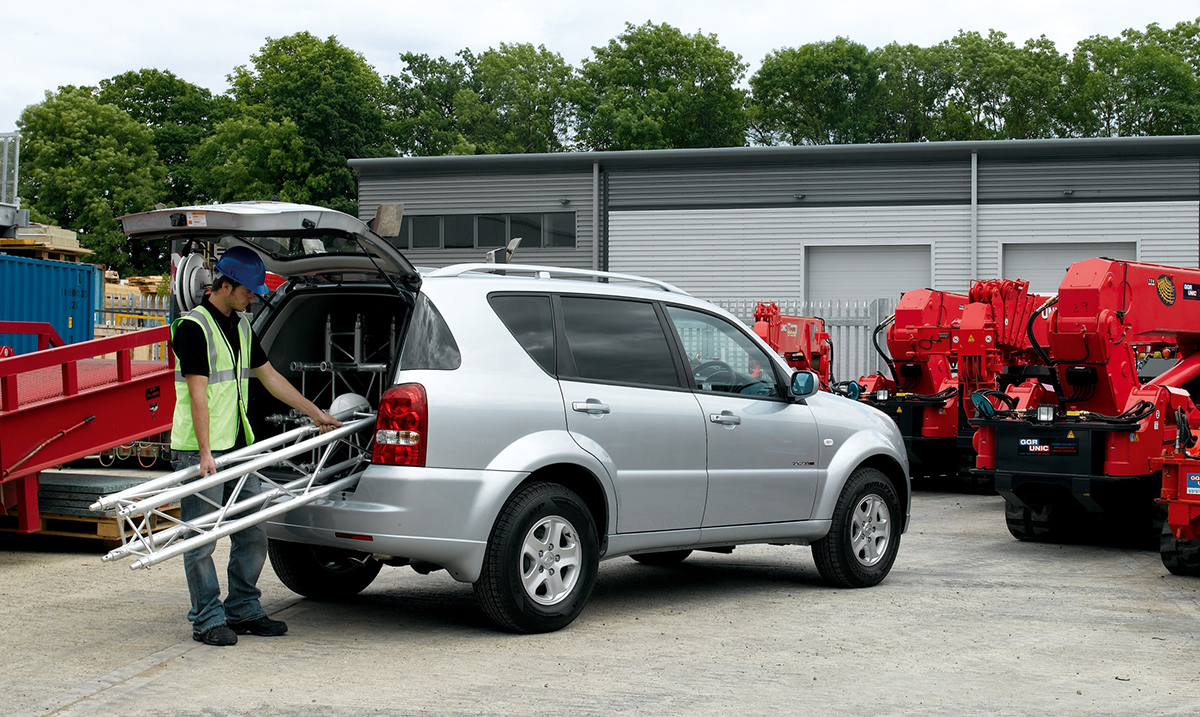 Ssangyong Rexton CS rear door open