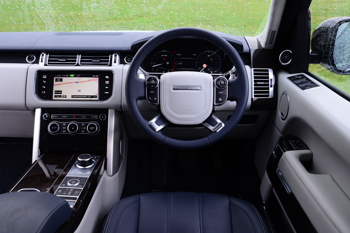 Range Rover LWB interior 