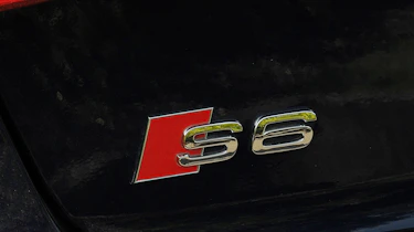 Audi S6 badge