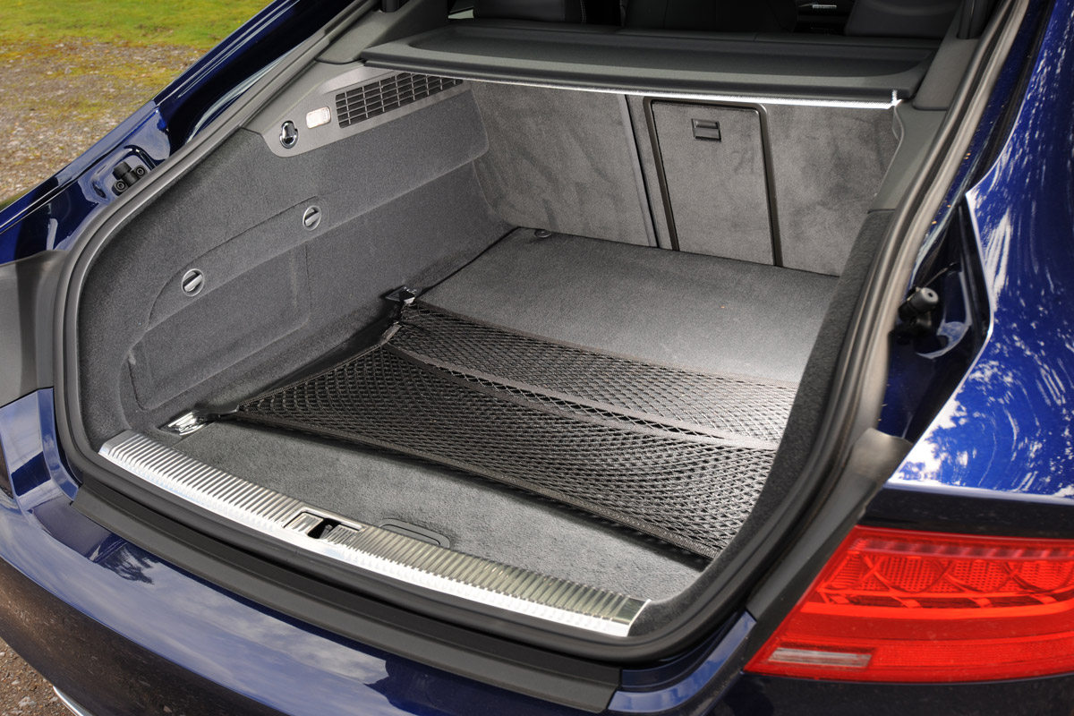 Audi S7 boot