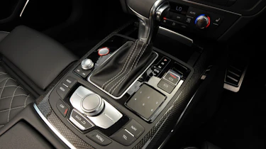 Audi S7 gear stick detail