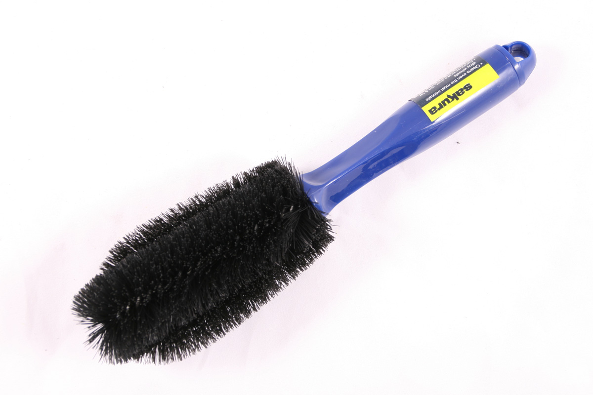 Sakura Wheel Brush