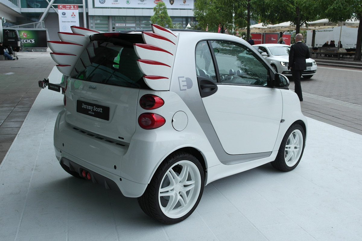 Smart Fortwo Jeremy Scott Edition 