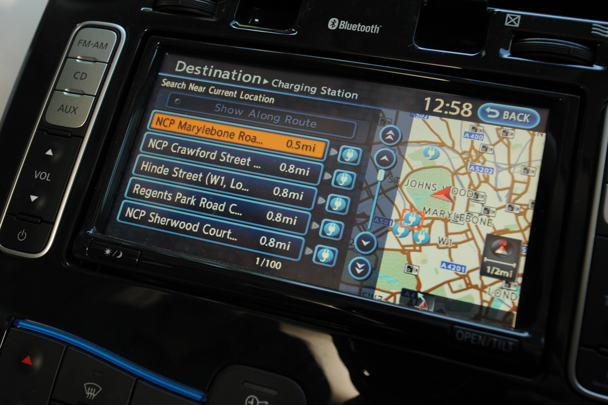 Nissan Leaf sat nav