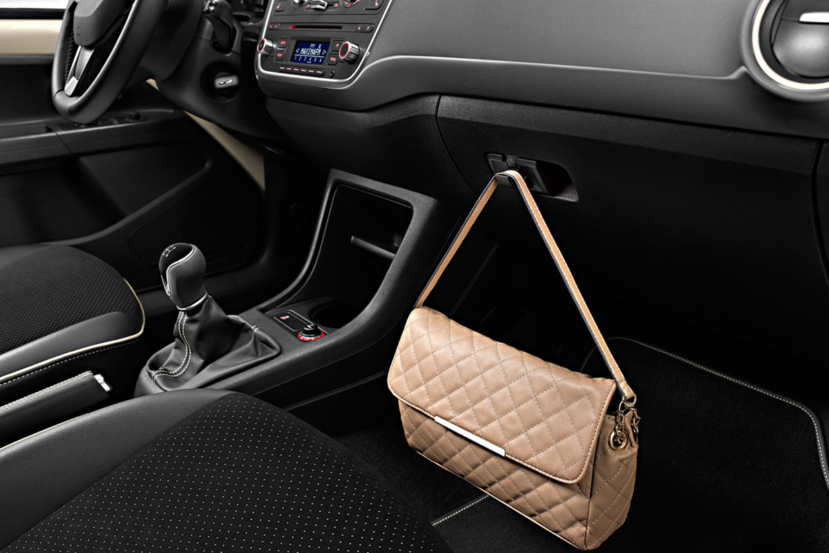 SEAT Mii by MANGO interior hook