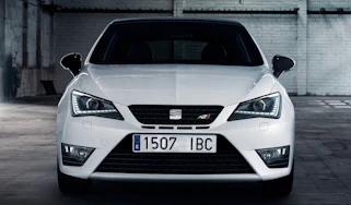 SEAT Ibiza Cupra front action