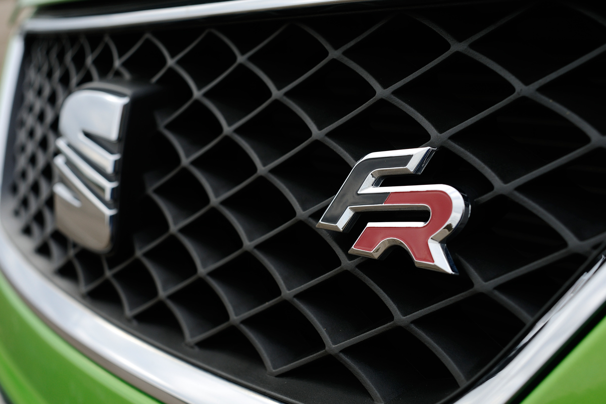 SEAT Ibiza FR badge