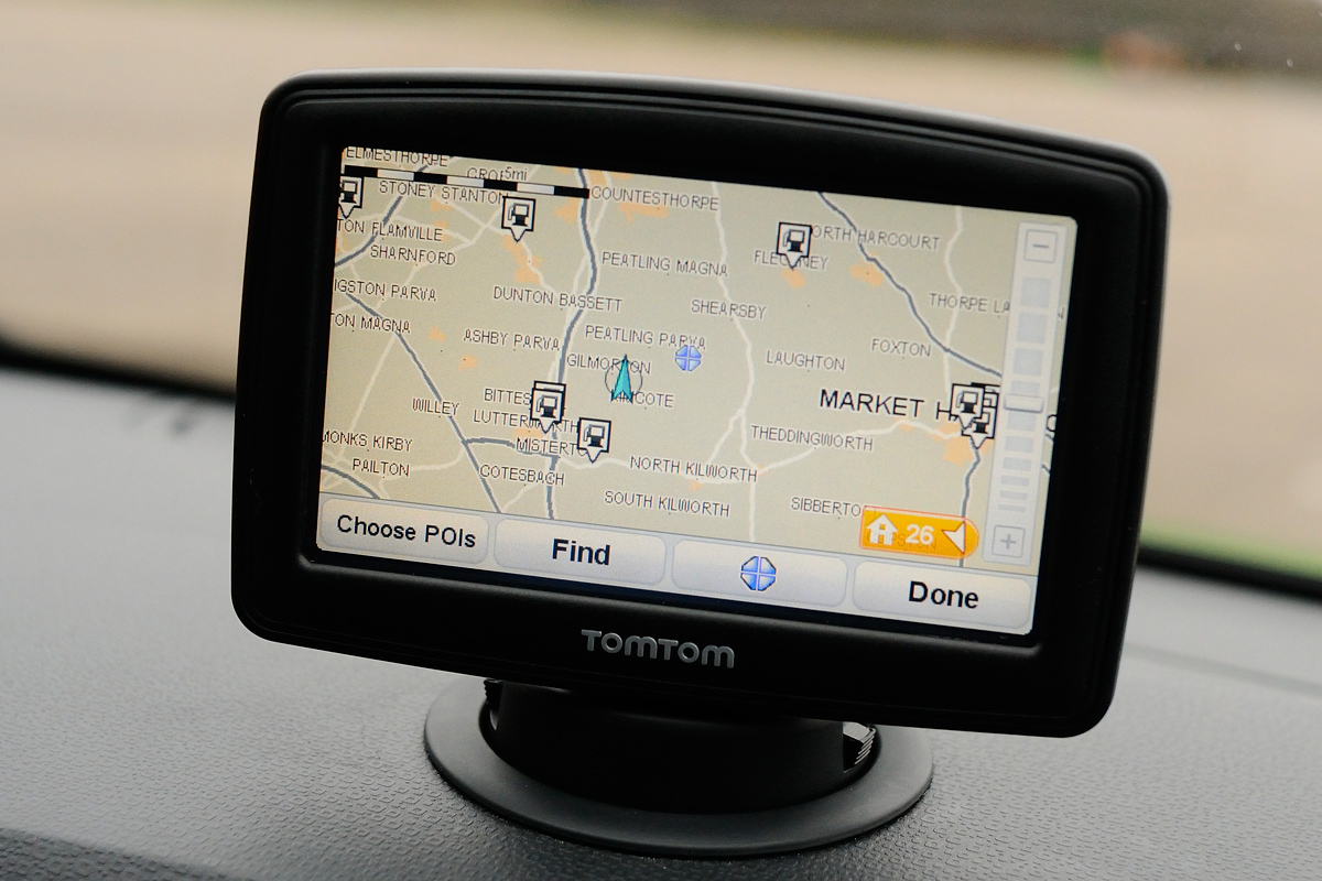 SEAT Ibiza FR sat-nav