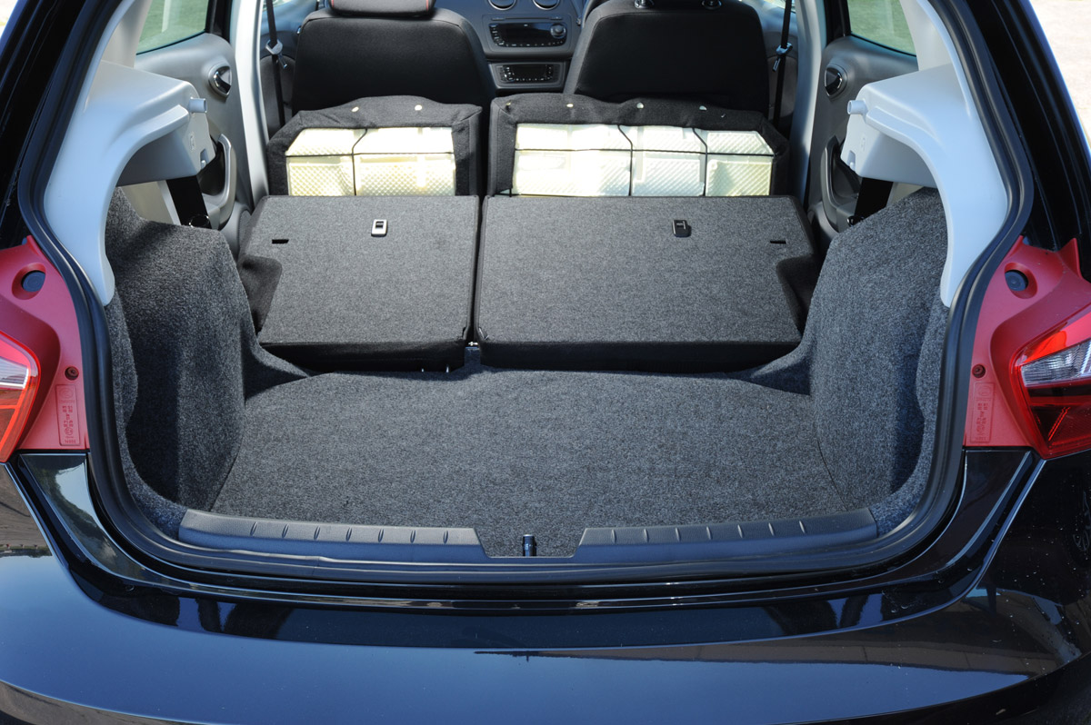 Seat Ibiza FR boot