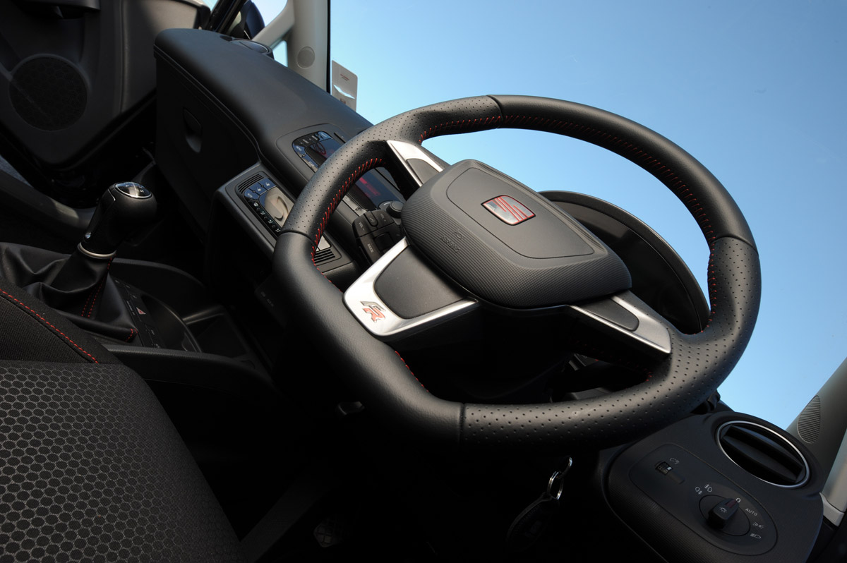 Seat Ibiza FR interior