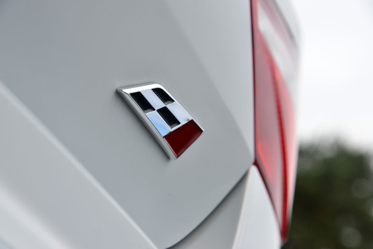 SEAT Ibiza SC Cupra badge