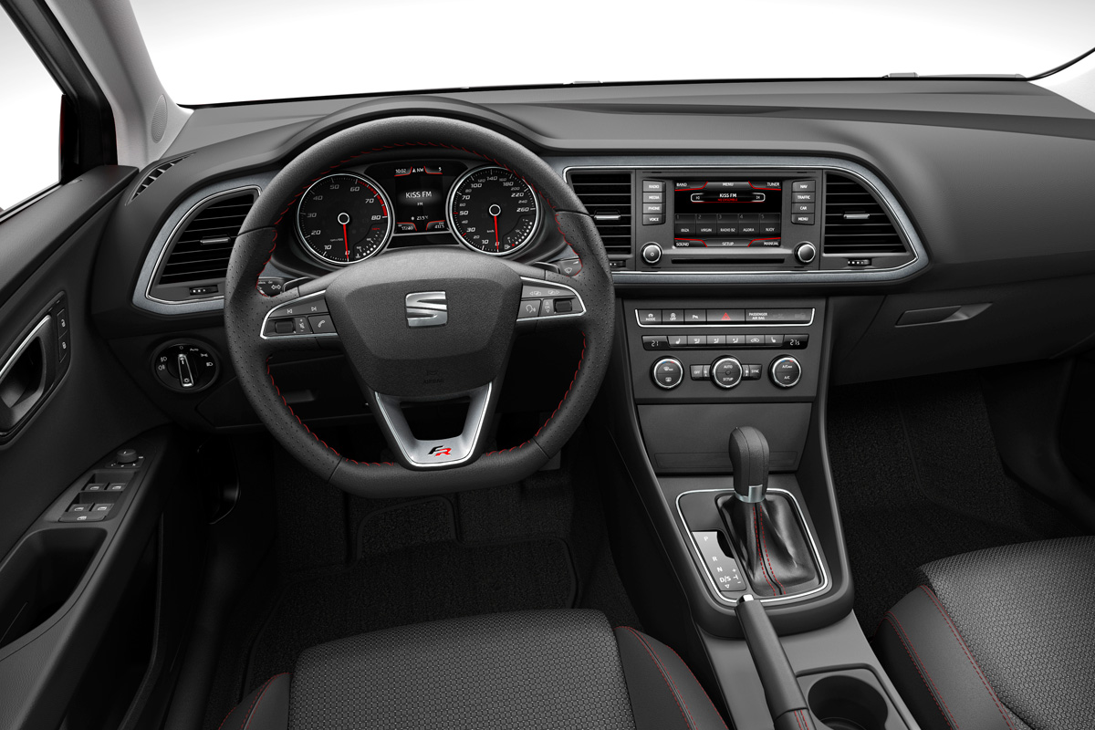 SEAT Leon interior