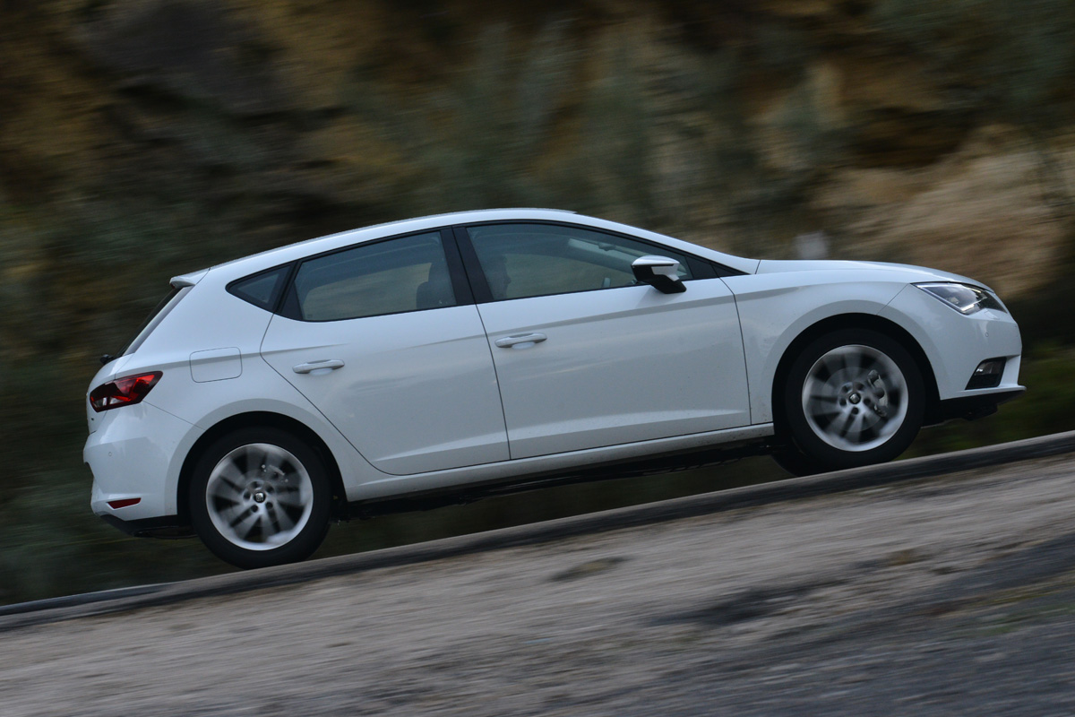SEAT Leon panning