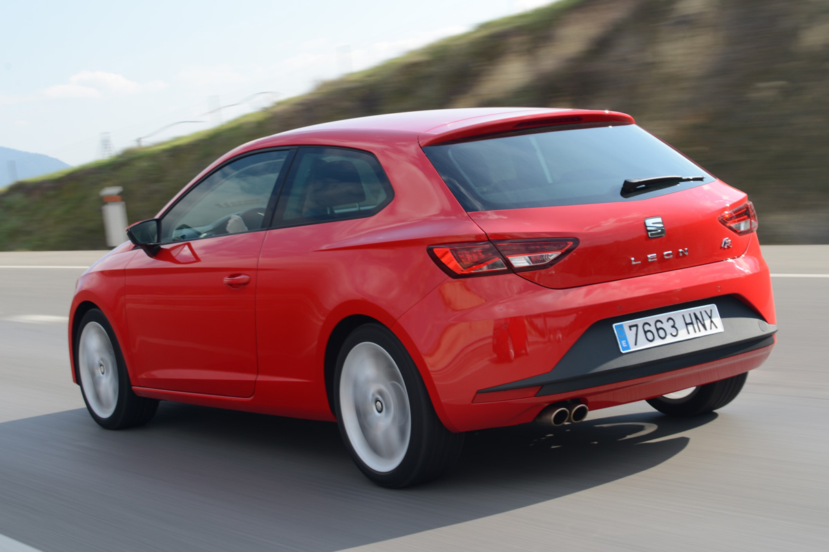 Seat Leon SC rear tracking