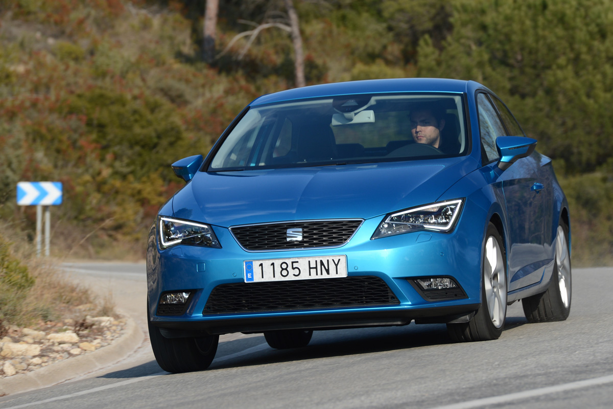 Seat Leon SC 1.4 TSI front cornering