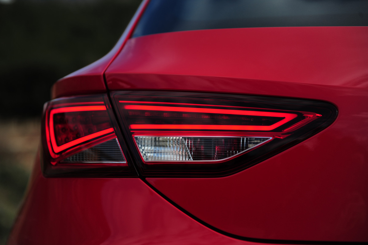 SEAT Leon SC taillight