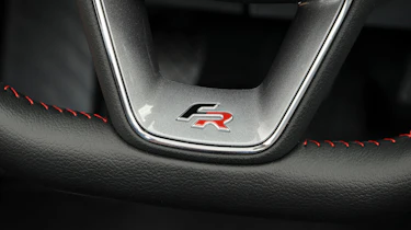 SEAT Leon SC FR badge