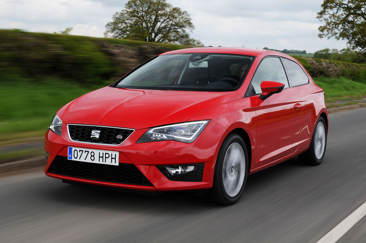 SEAT Leon SC FR front cornering