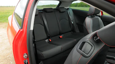 SEAT Leon SC FR rear seats
