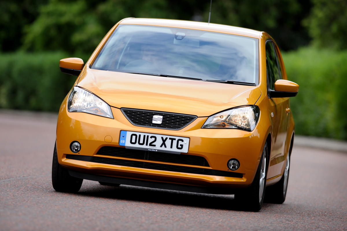 SEAT Mii Sport front cornering