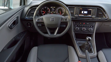 Seat Leon ST interior