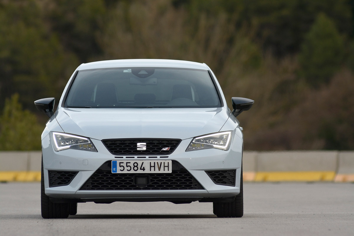 SEAT Leon Cupra 280 front