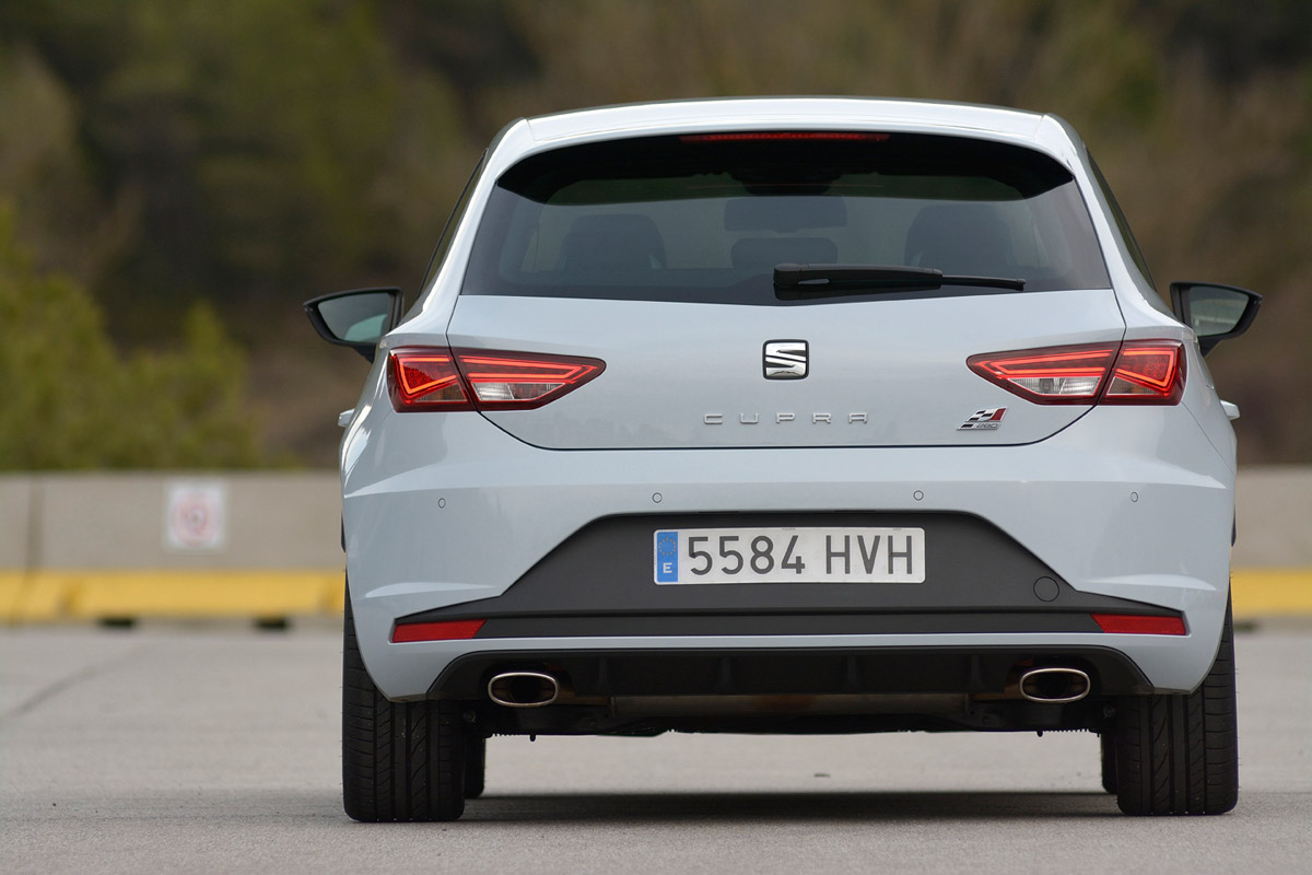 SEAT Leon Cupra 280 rear