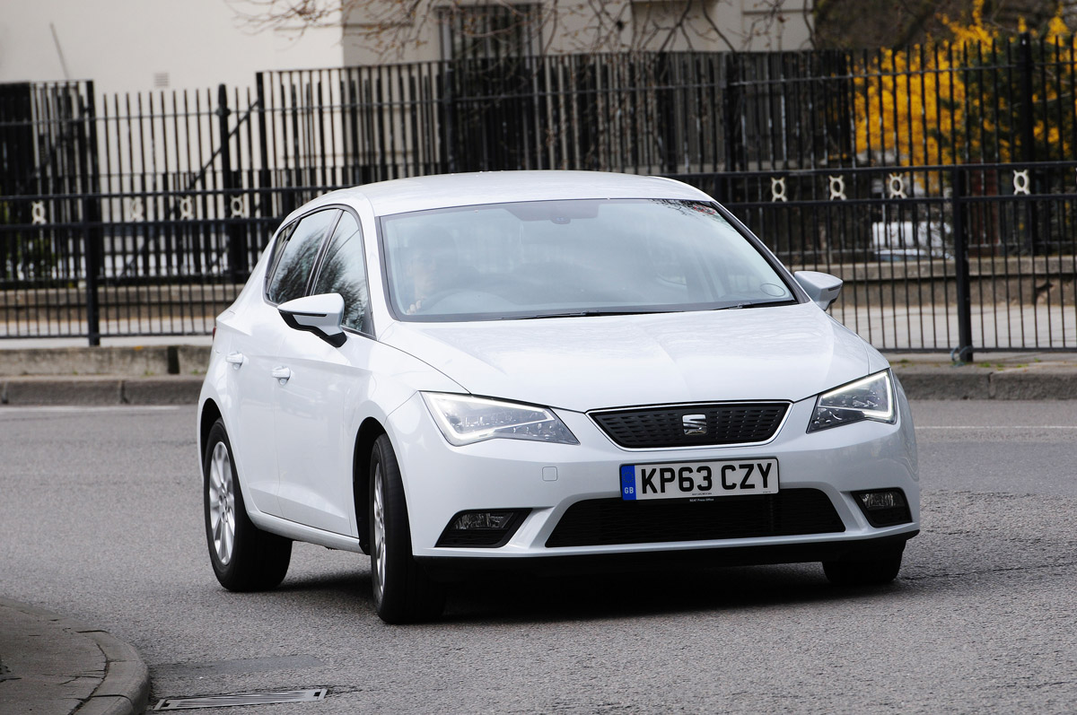 SEAT Leon Ecomotive front