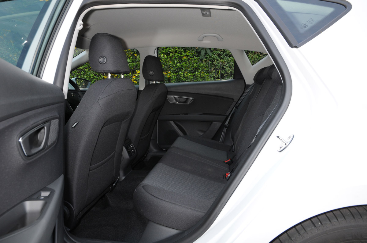 SEAT Leon Ecomotive rear seats
