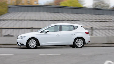 SEAT Leon Ecomotive side