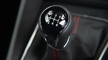 SEAT Leon SC 1.8 TSi FR gear
