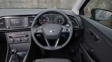 SEAT Leon ST estate interior