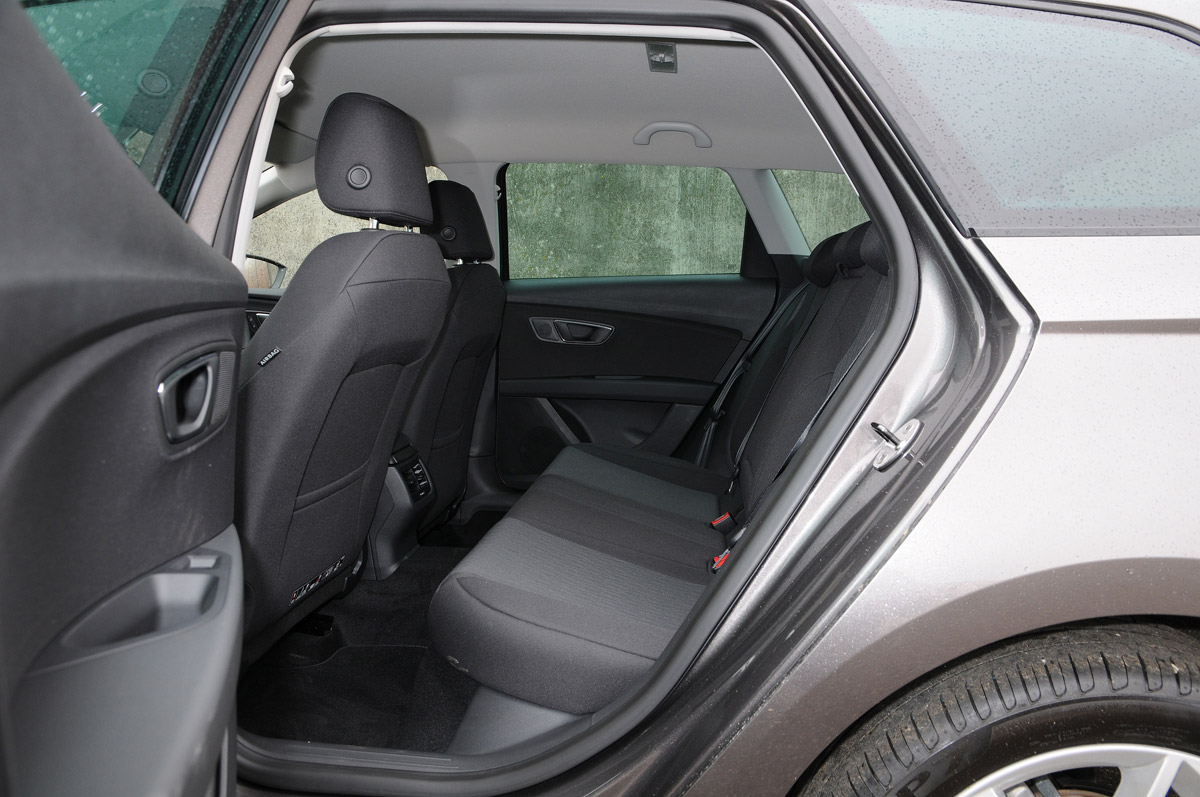 SEAT Leon ST estate seats