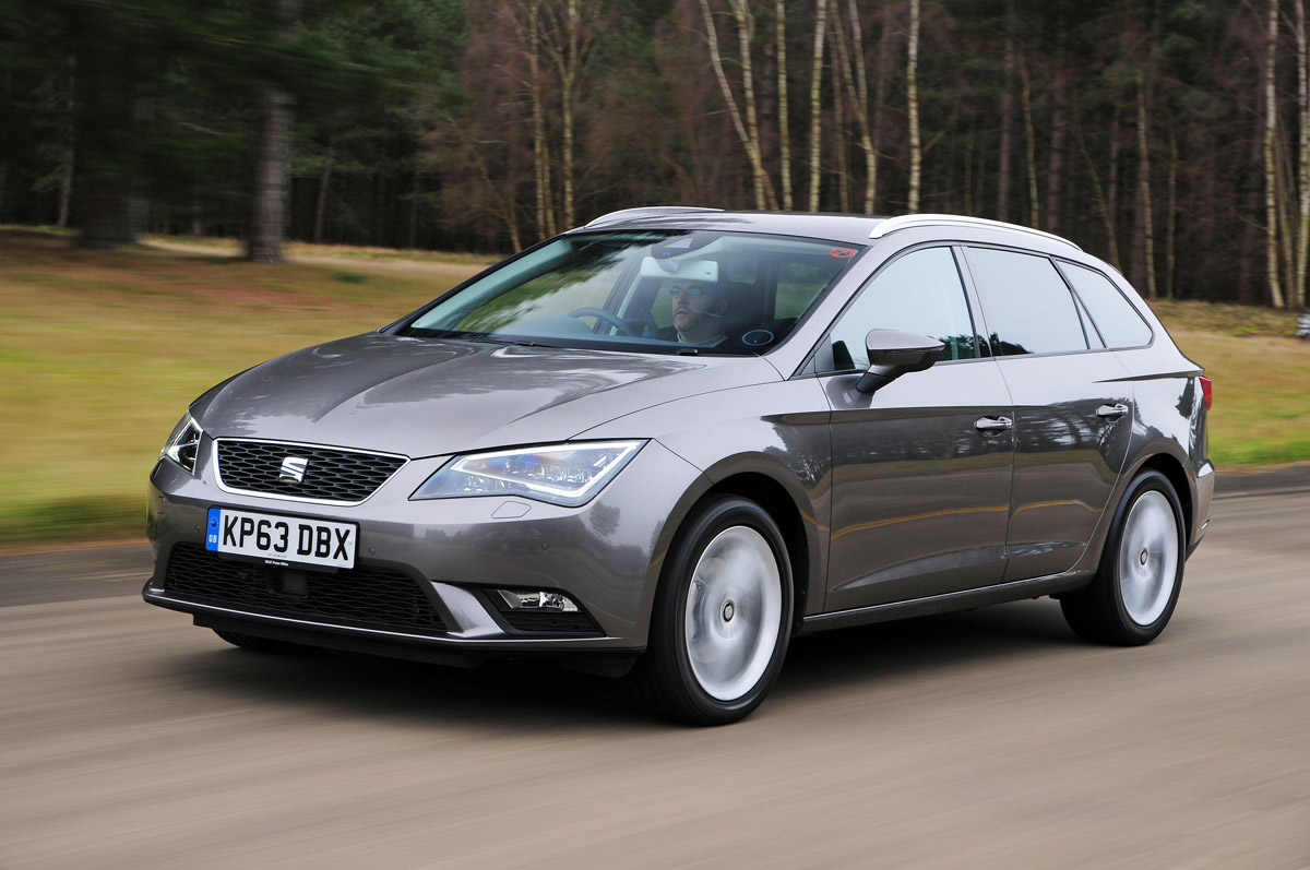 SEAT Leon ST estate tracking