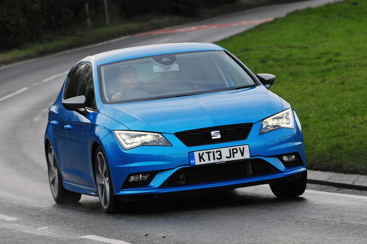SEAT Leon FR TDI front action
