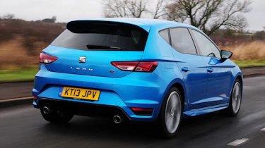 SEAT Leon FR TDI rear tracking