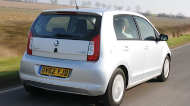 Skoda Citigo Elegance 1.0 MPI GreenTech rear tracking