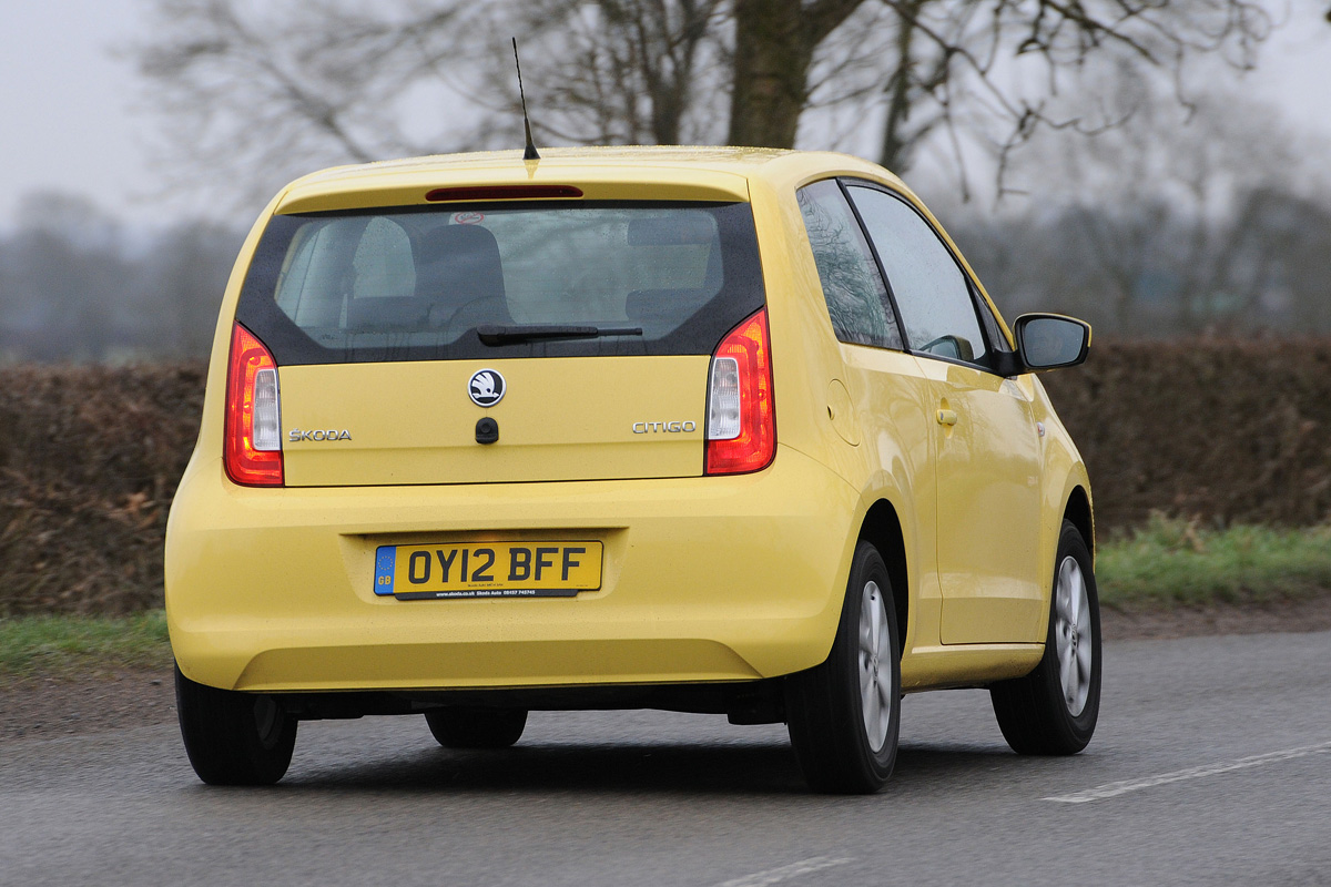 Skoda Citigo 1.0 S 3dr rear cornering