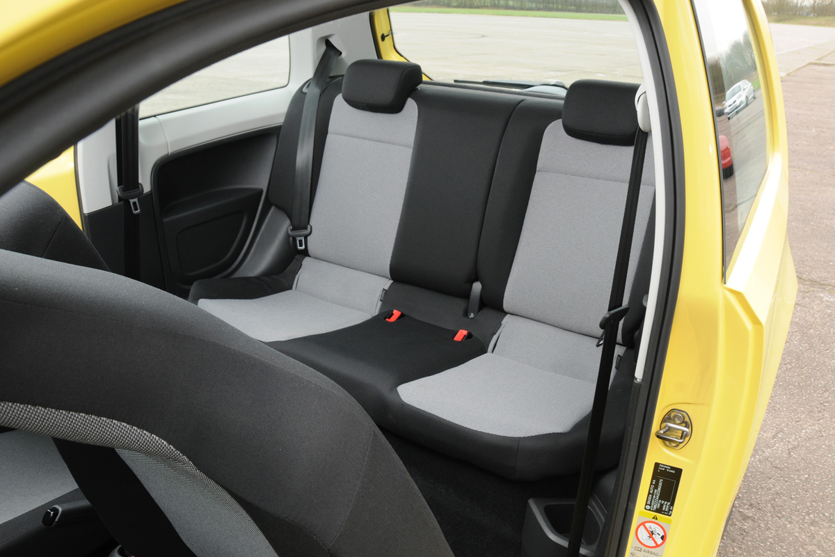 Skoda Citigo 1.0 S 3dr rear seats
