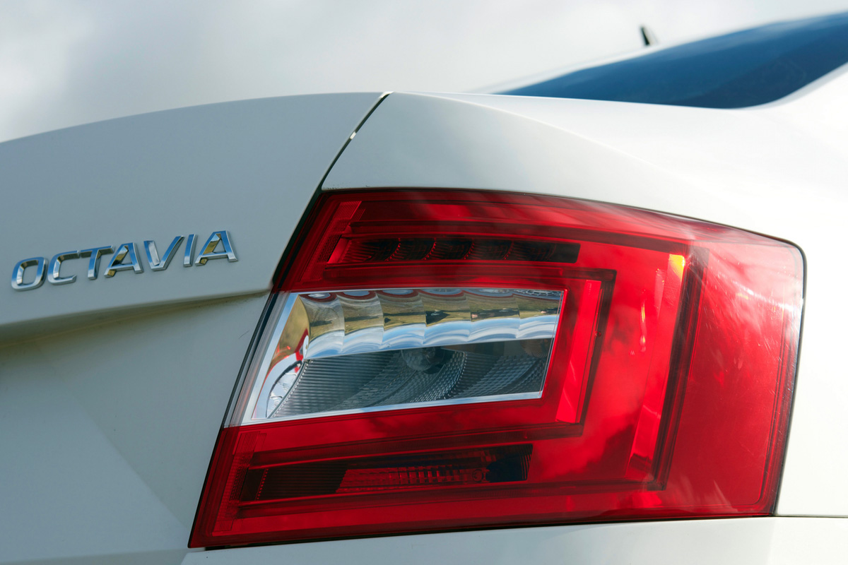 Skoda Octavia 2.0 TDI badge